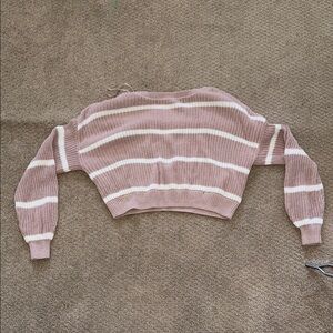 Hollister Tan and White Crew Neck Sweater